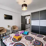 Mamaia Familia Si Copilul Appartement *
